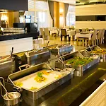Hotel Port River &