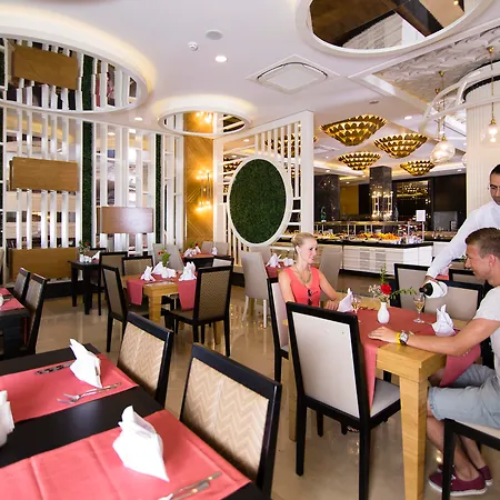 Ξενοδοχείο Port River & 5*