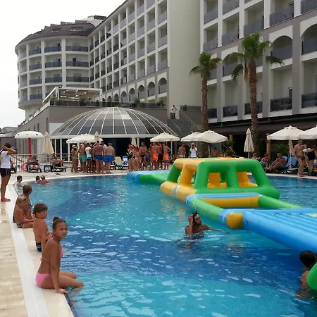 Port River & Σιντέ