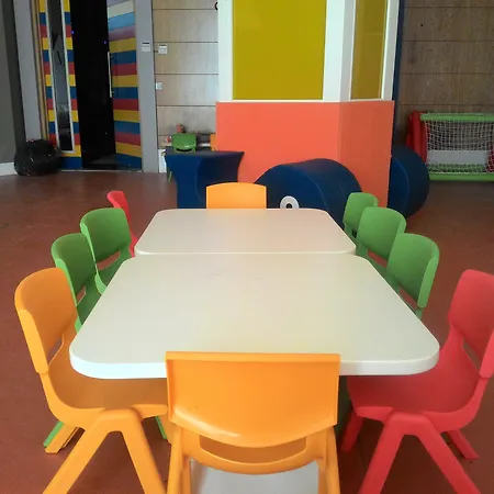 Port River & Ξενοδοχείο 5*