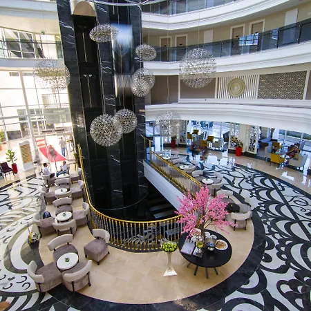 Port River & Ξενοδοχείο