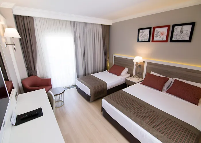 Port River & Otel 5*