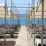 Hotel Port River &