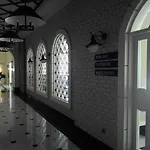 Hotel Port River &